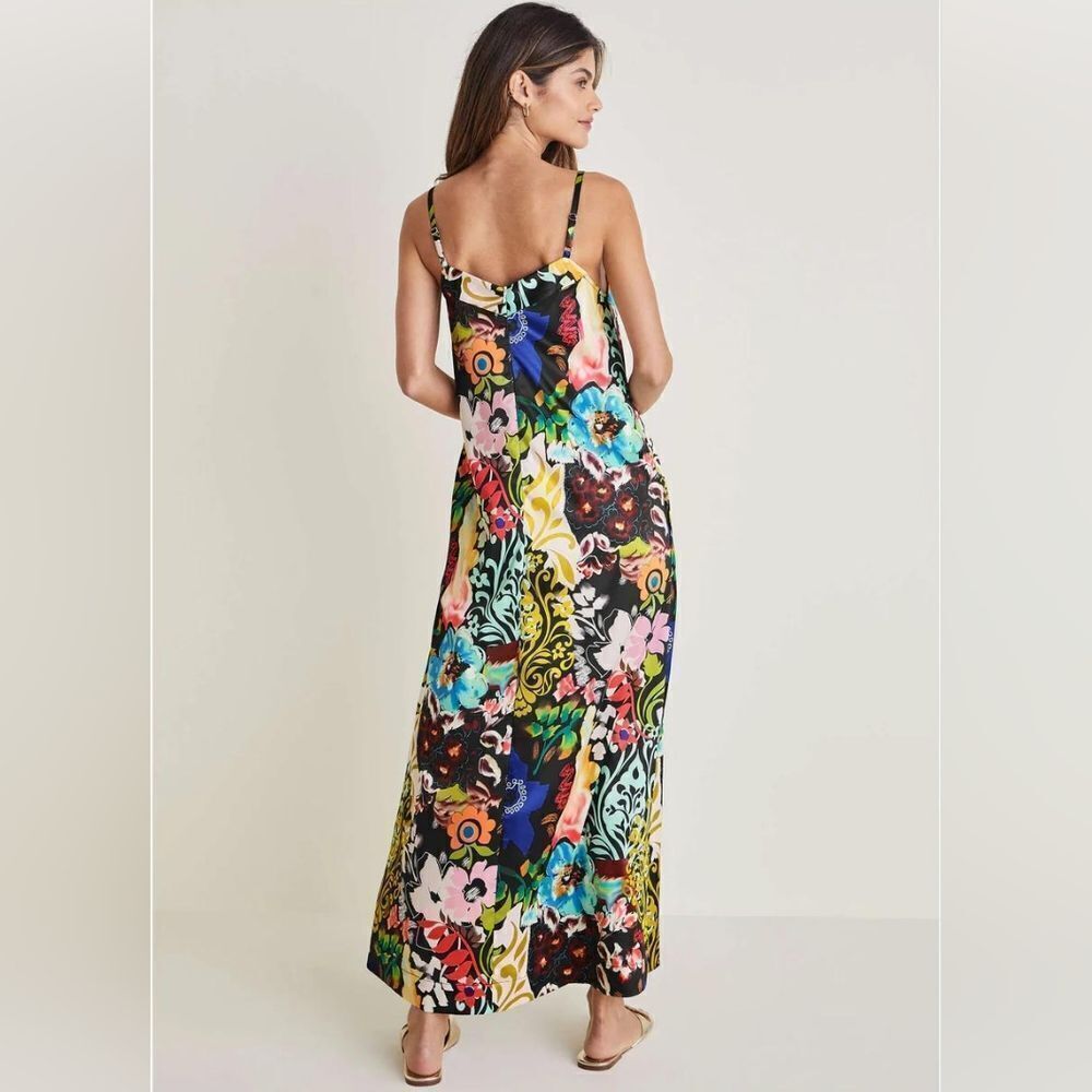 Floral Maxi Dress with Multicolor Design - Picture 2 of 3